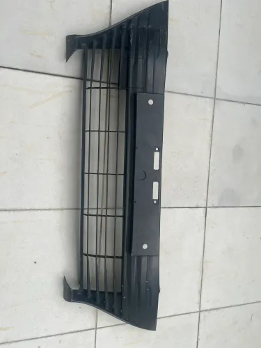 Grade do frente do Yaris 2020/21