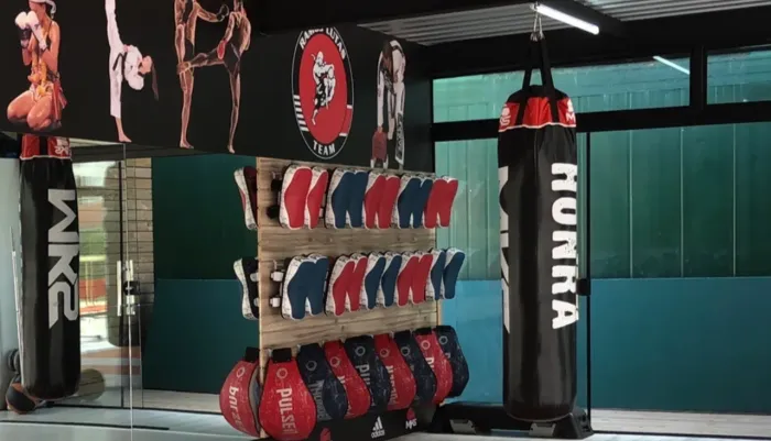 Saco de pancadas Muay Thai boxe