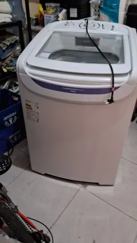Lava roupas Eletrolux Turbo economia 15 kg