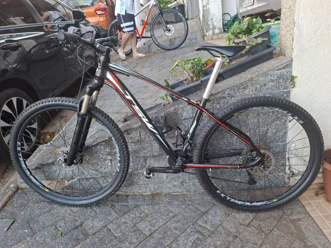 Bicicleta MTB, Quadro 17 TSW Jump, Deore 22 V