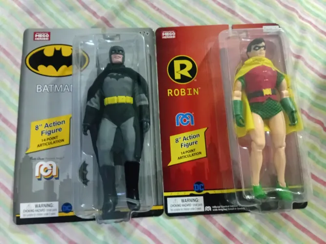 Bonecos Batman e Robin Mego