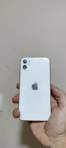 iPhone 11, branco, 64gb, bastante conservado