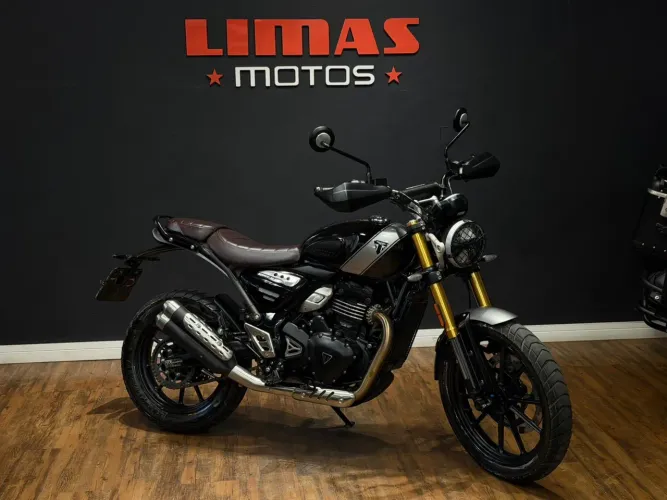 Scrambler 400X Preta 2025 - Apenas 14.900 KM.