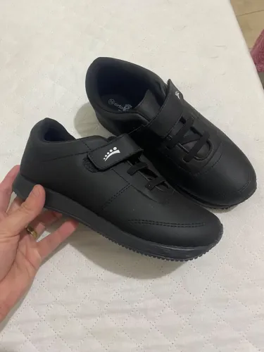 Sapato preto escolar 