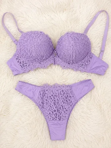 Conjunto de Lingerie Lilás - Sutiã com Bojo + Calcinha
