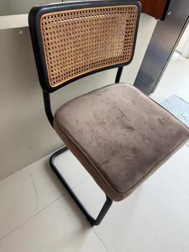Cadeira mesa de jantar nova 
