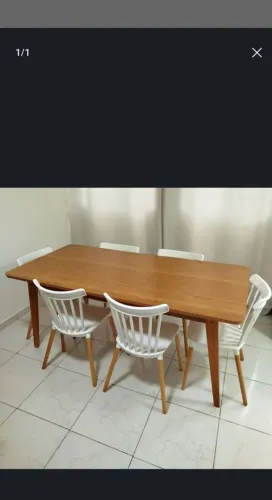 Mesa  tok stok e cadeiras 