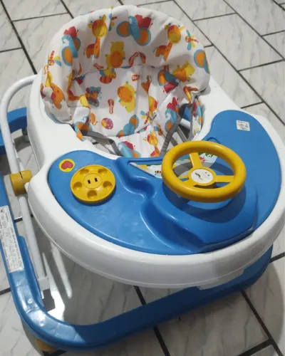 Andador de bebê