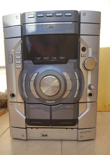 Mini System Lg Lm U2350 Só Gabinete Funcionando Tudo