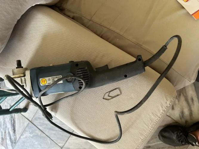  Vendo uma máquina de Esmerilhar