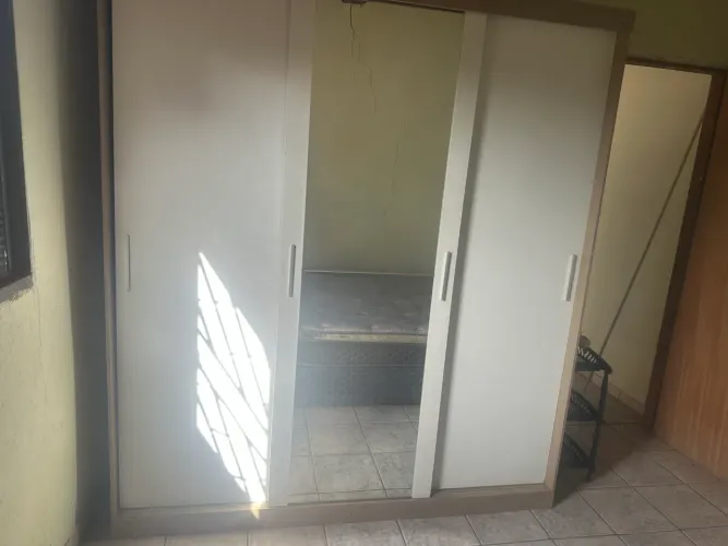 Guarda roupa