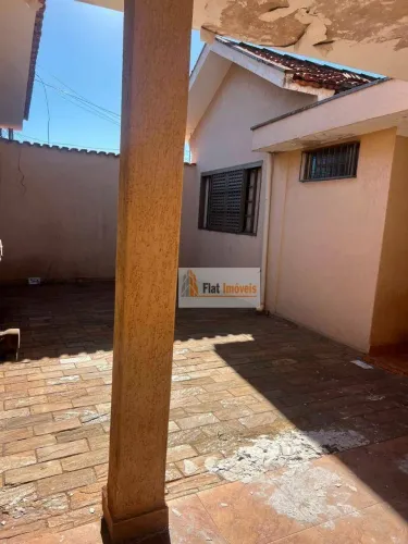 Excelente Oportunidade para Investimento - Casas no Campos Eliseos