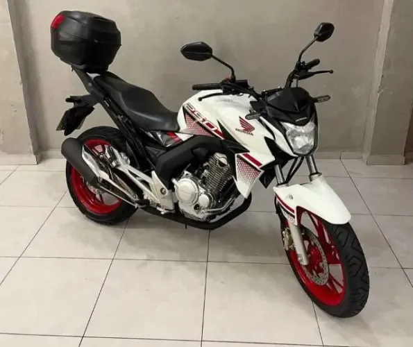 VENDO CB TWISTER 250cc 2022 UNICO DONO