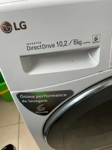 Vendo lava e seca LG inverter 10,2Kg 