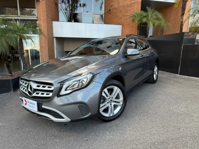 Mercedes-Benz GLA 200 Adv. 1.6/1.6 TB 16V Flex Aut. 2019