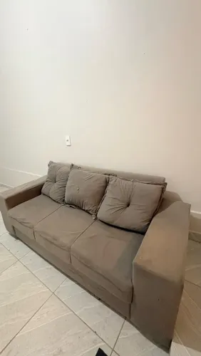 Sofá cinza 3 lugares 