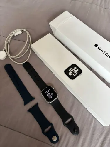 Apple Watch SE