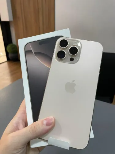 iPhone 16 pro maxx com garantia / levo até você 