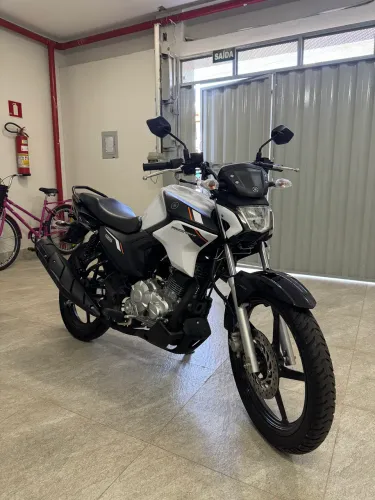 Yamaha Factor 150 2025/2025 Branca - Zero KM.