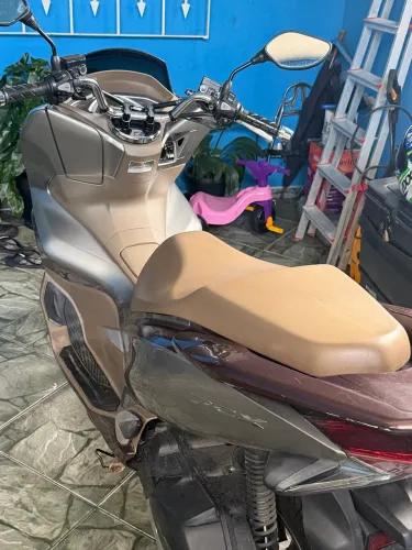 Vendo - PCX Ano 2022