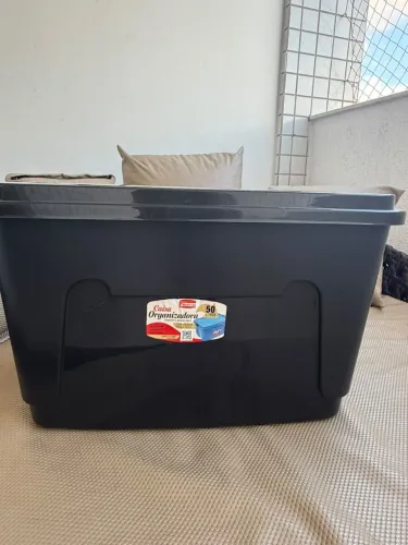 Caixa organizadora 50L com tampa