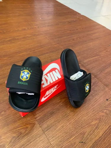 Chinelo Nike  seleção 
