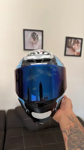 Capacete KYT TT Course