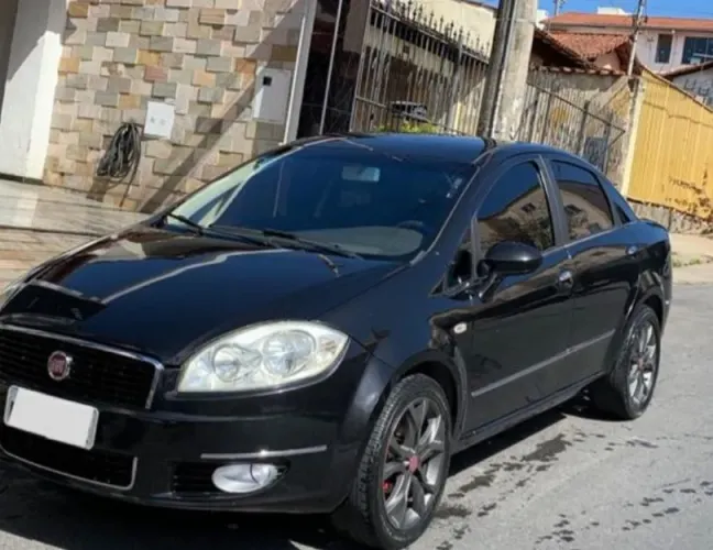 Fiat Linea 1.9/ HLX 1.9/ 1.8 Flex 16V 4P 2011