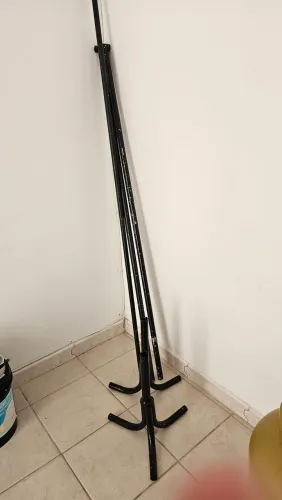 DOAÇÃO Arara de roupas