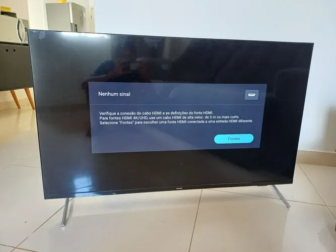 Smart TV Philips 50" 4K Modelo  - Com Defeito