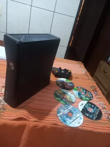 Vendo Xbox 360 destravado