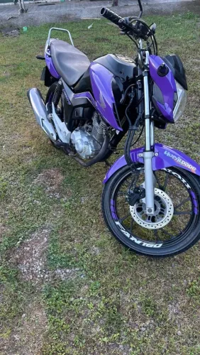 Moto FAN em ótimo estado