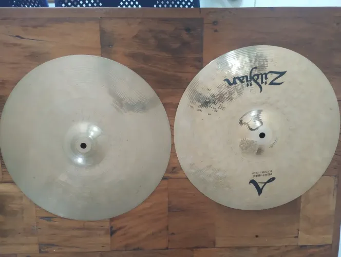 Hi Hat 15" Zildjian A Heavy bottom e AAX celerator Top 