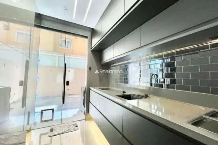 Apartamento garden, mobiliado à venda, CAPÃO RASO, CURITIBA - PR