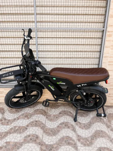 Bicicleta Elétrica V8 Pro com 2 Baterias - Excelente Estado