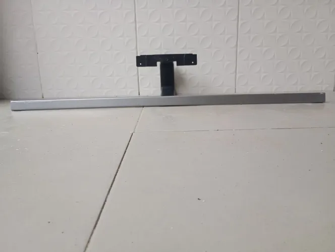 Pé suporte base TV Samsung Qled Q80r