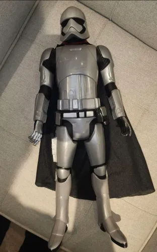 Boneco Premium 40 cm - Disney Star Wars - Capitain Phasma - Mimo