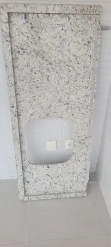 Pia de Granito Branco Dallas