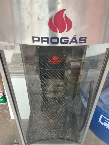 Máquina de assar frango 