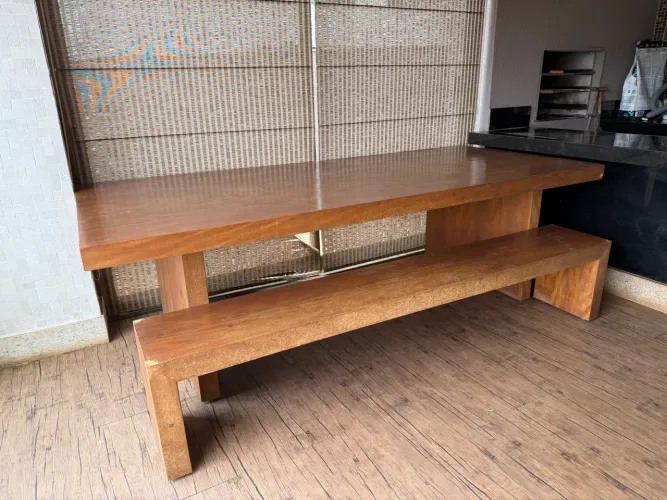 Mesa de Madeira Maciça 2,50 x 1,10 com Banco