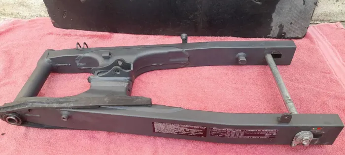 Balança quadro elástico CB 300 f Twister