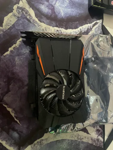 GTX 1050 2GB