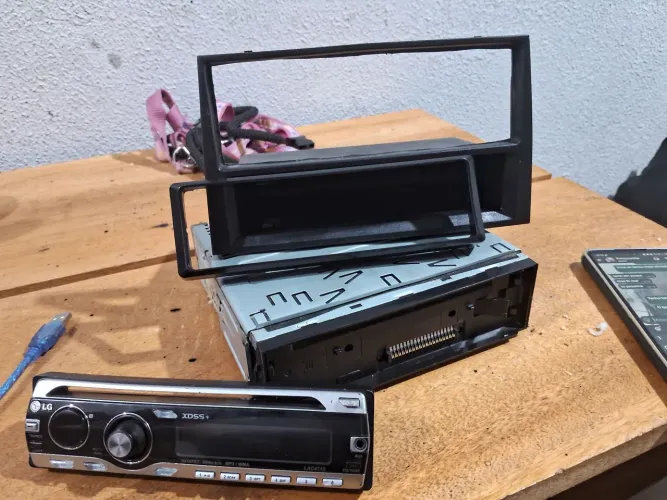 CD player corsa MAXX com moldura original
