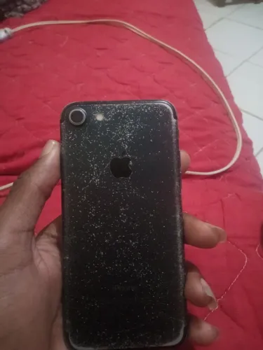 iPhone 7 normal 32g de memória aceito efertar