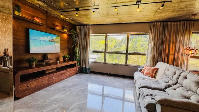 Apartamento Mobiliado com 1 Suíte no MaxHaus na Praia Brava em Itajaí