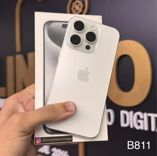 LOJA FÍSICA. IPHONE 15 PRO 256GB BRANCO | CAIXA E CABO COM ESTADO IMPECAVEL | RETIRE HOJE