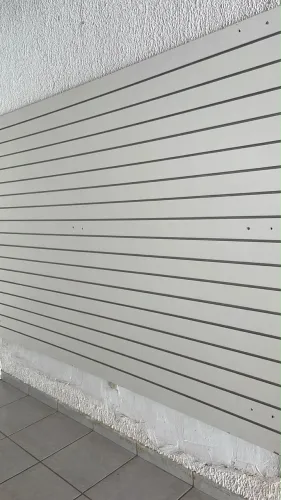 PAINEL CANALETADO