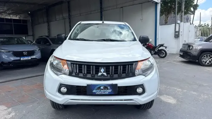 Mitsubishi L200 Triton Sport GL 2.4 Diesel 2023