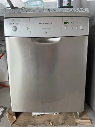 Lava-Louças Brastemp 12 Serviços - Para Retirada de Peças ou conserto (Erro FB)