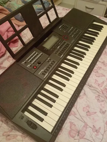 Teclado Casio CT-X5000